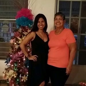 Meet your Posher, Ines